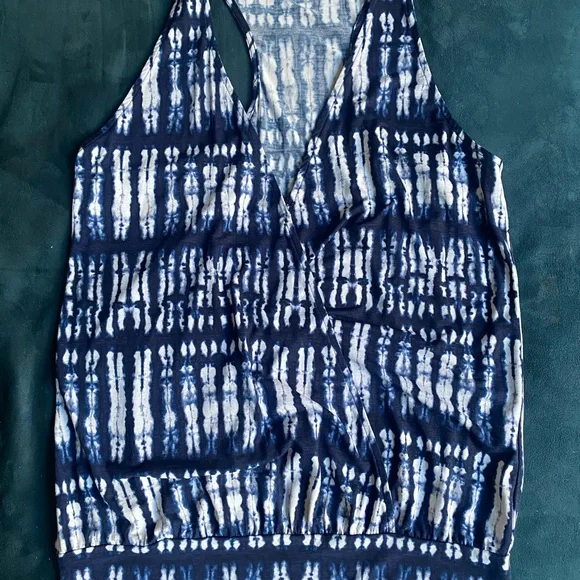 Veronica M Blue and White Tie-Dye Top - Picture 4 of 9